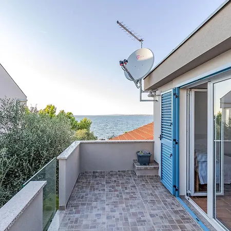 בית נופש Victoria By Interhome זאטון