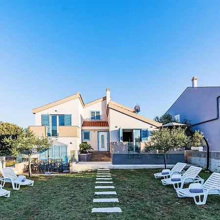 בית נופש Victoria By Interhome *